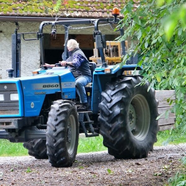tractores-de-uso-municipal-8860-landini